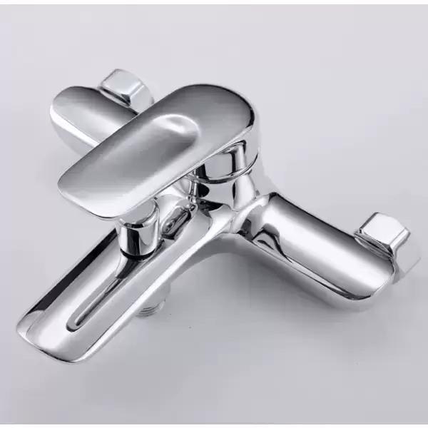 Смеситель для ванны Male MALSB00i02