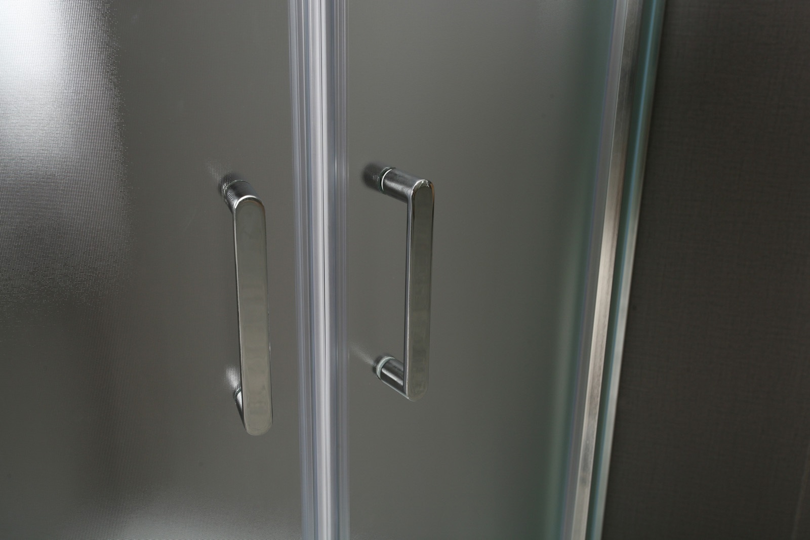Душевой уголок UNO-195-R-2-90-P-Cr BelBagno