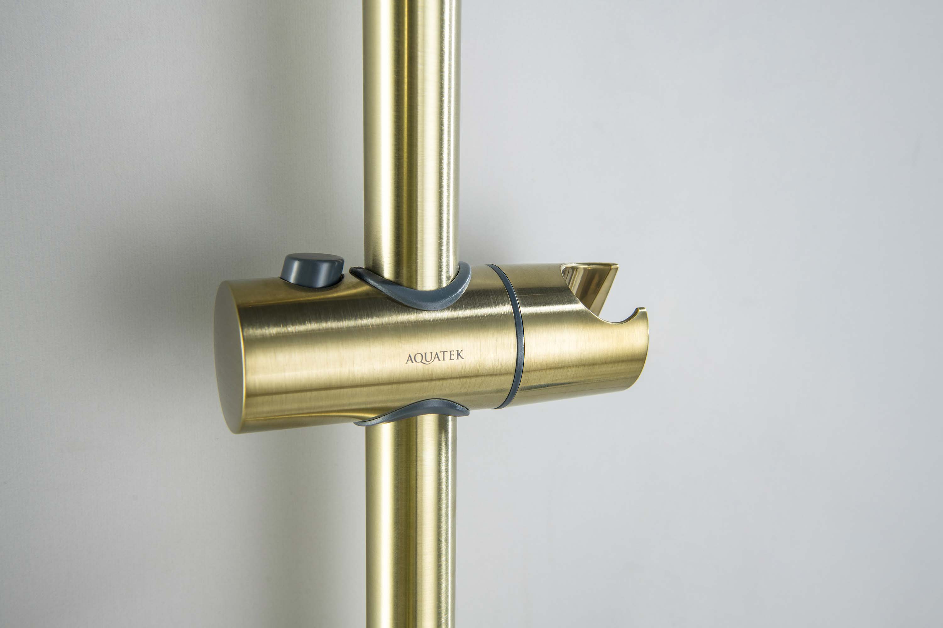 Душевой гарнитур 3jet 65 см Оберон AQ2016BG Aquatek