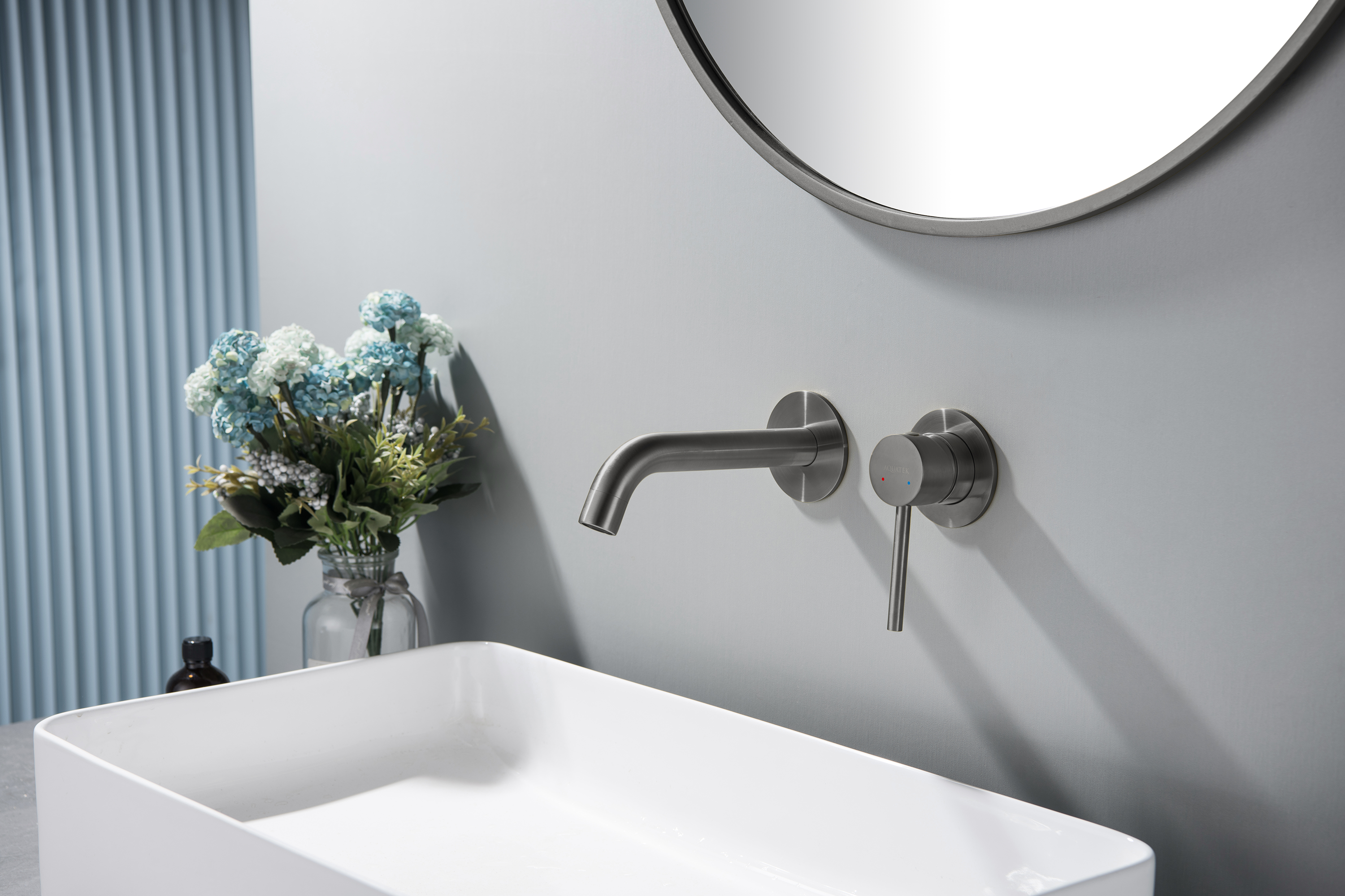 Смеситель для раковины Европа AQ1313BGM оружейная сталь Aquatek