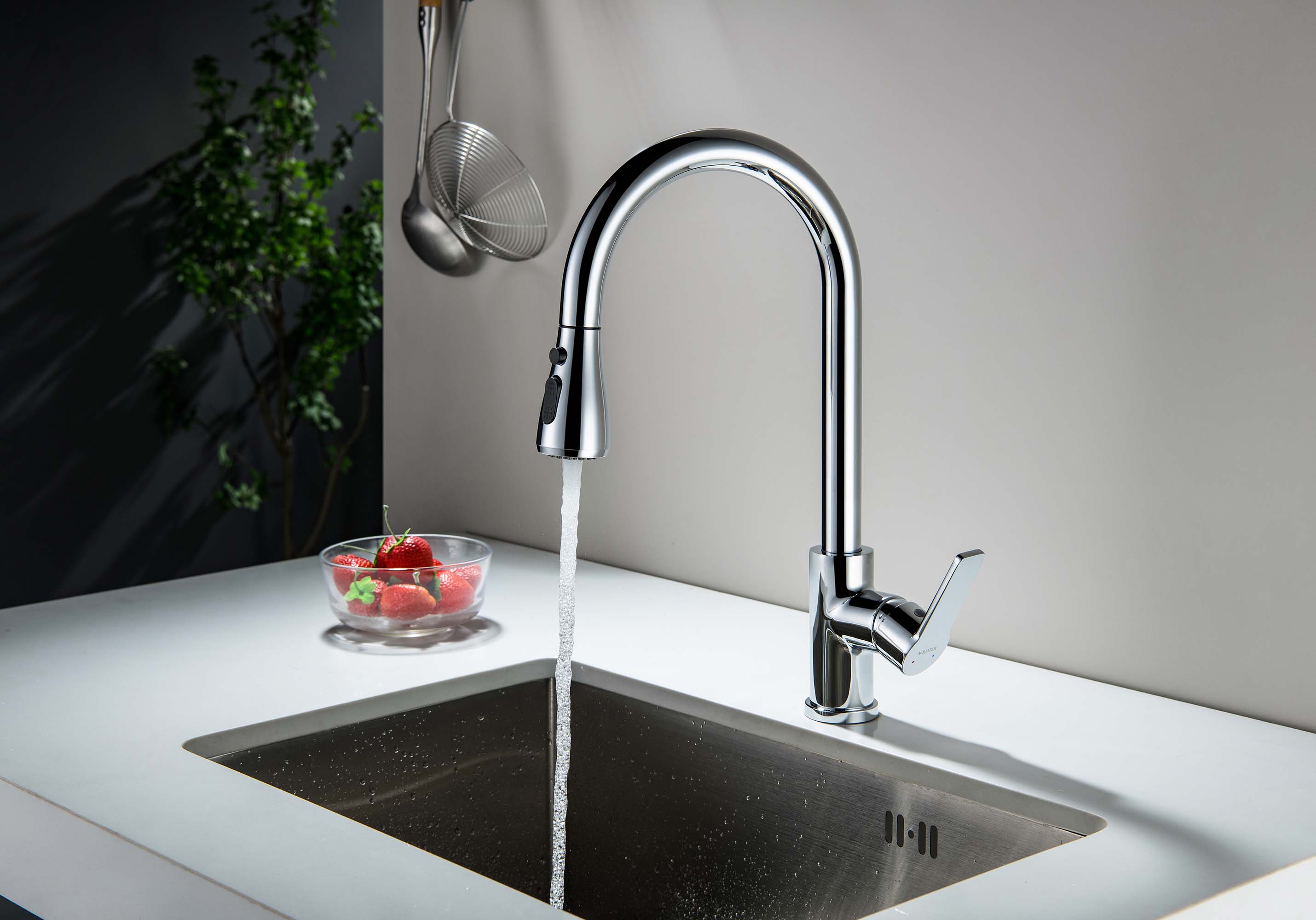 Смеситель для кухни Европа AQ1784CR Aquatek