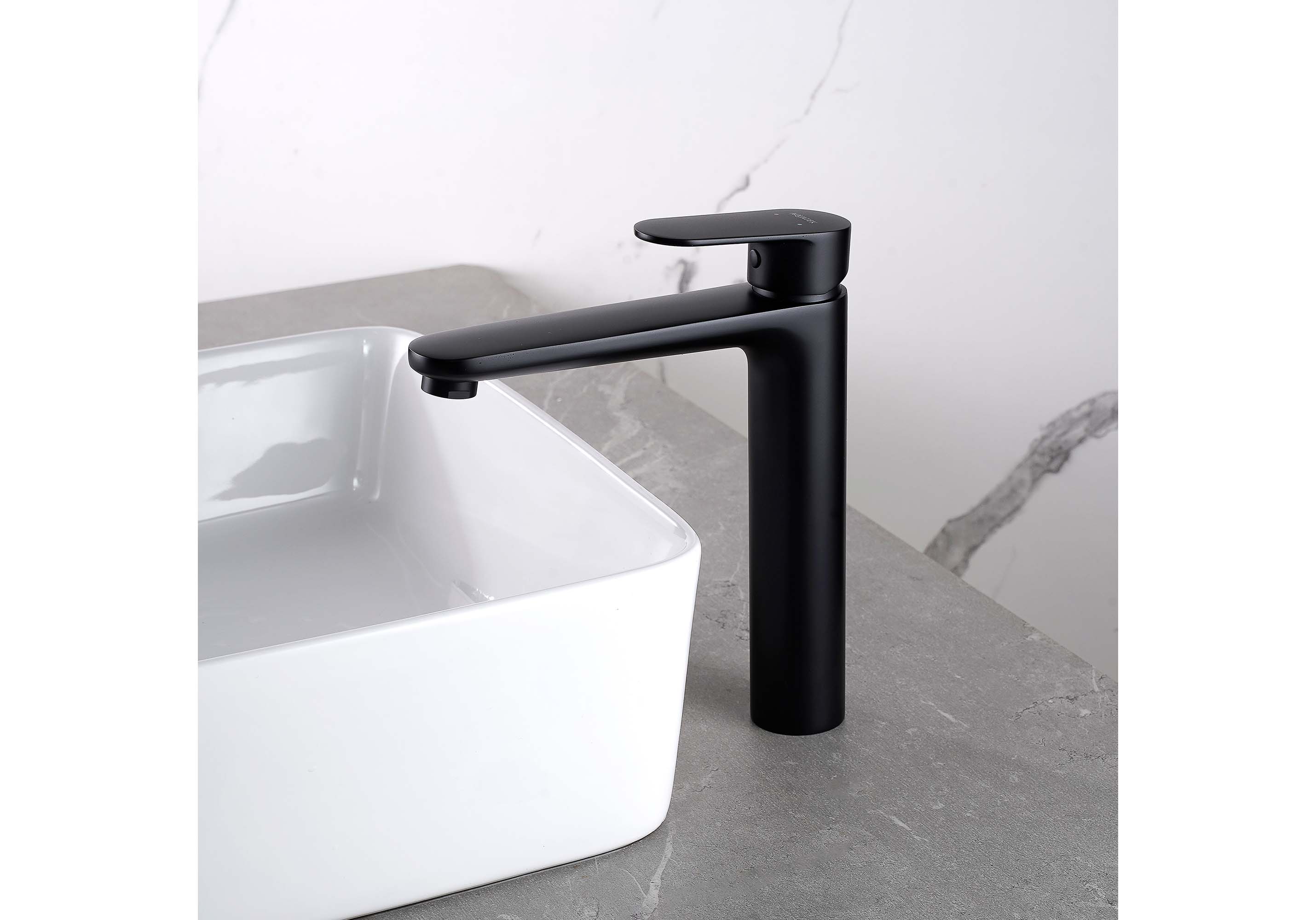 Смеситель для раковины Ника AQ1804MB черный Aquatek